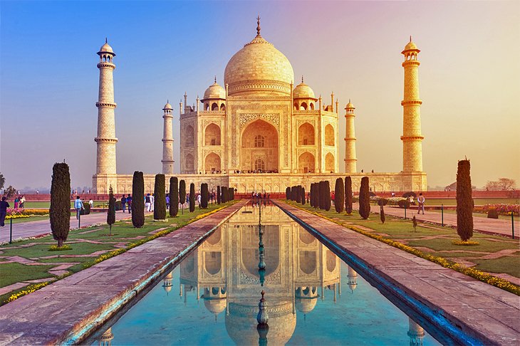 india-in-pictures-beautiful-places-to-photograph-taj-mahal